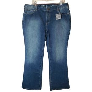 NWT Eddie Bauer Slightly Curvy Boot Cut Womens Jeans Size Petite 18